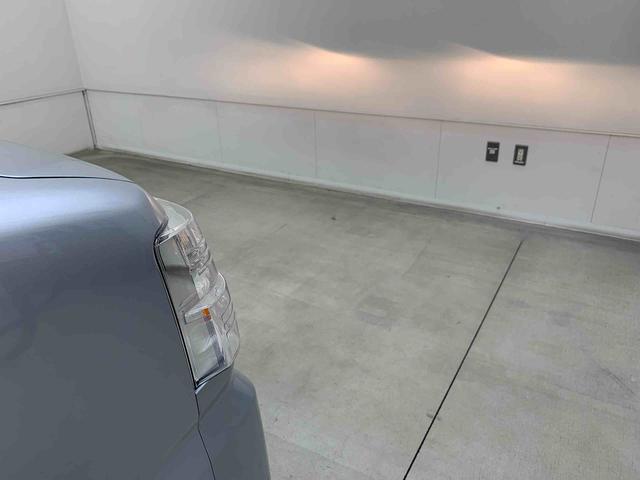 ハイゼットカーゴＤＸ　４ＷＤオートライト・オートマチックハイビーム・キーレスエントリー・アイドリングストップ・マニュアルエアコン・水平格納式リヤシート・スマートアシスト（群馬県）の中古車