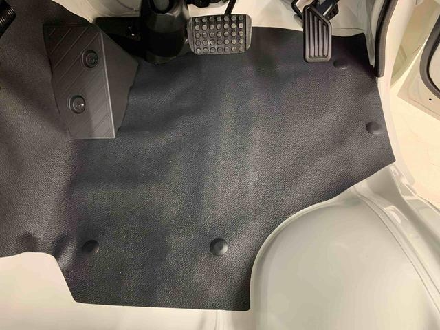 ハイゼットトラックスタンダード　４ＷＤオートライト・オートマチックハイビーム・ＡＭＦＭラジオ・キーレスエントリー・アイドリングストップ・マニュアルエアコン・スマートアシスト（群馬県）の中古車