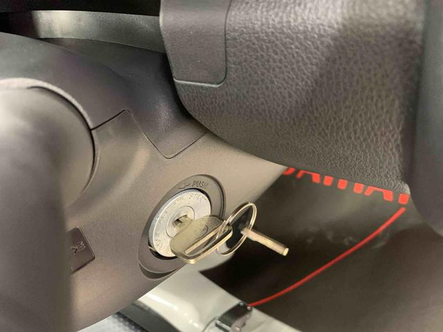 ハイゼットトラックスタンダード 農用スペシャル 4WDオートライト・オートマチックハイビーム・AMFMラジオ・キーレスエントリー・アイドリングストップ・マニュアルエアコン・スマートアシスト(群馬県)の中古車