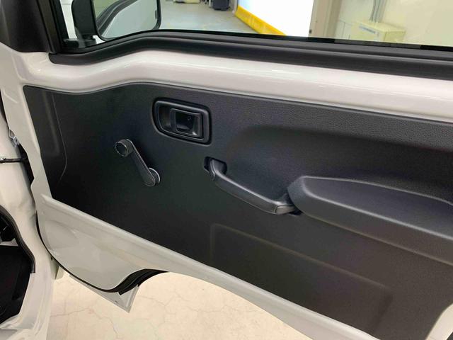 ハイゼットトラックスタンダード 農用スペシャル 4WDオートライト・オートマチックハイビーム・AMFMラジオ・キーレスエントリー・アイドリングストップ・マニュアルエアコン・スマートアシスト(群馬県)の中古車