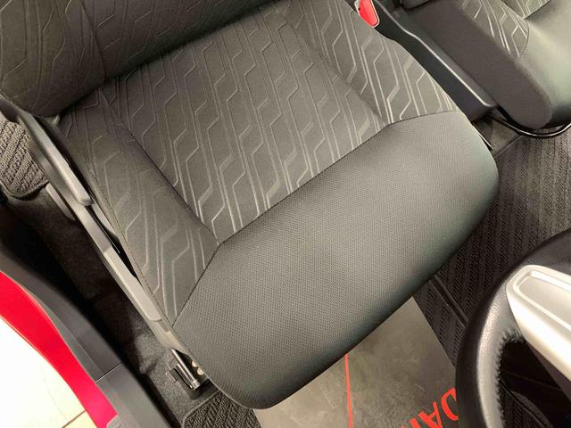 ルーミーカスタムＧ−Ｔ　２ＷＤ両側電動スライドドア・ＣＤチューナー・ＥＴＣ・ＬＥＤヘッドライト・オートライト・オートマチックハイビーム・プッシュスタートボタン・アイドリングストップ・シートヒーター・電動格納式ドアミラー（群馬県）の中古車