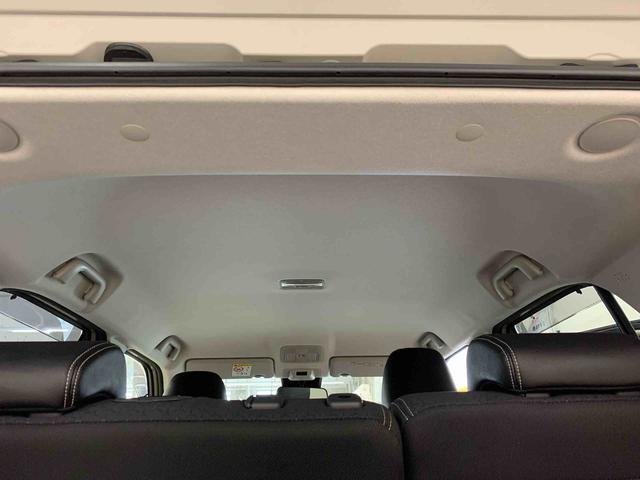 ロッキープレミアムＧ　ＨＥＶ　２ＷＤＬＥＤヘッドライト・ディスプレイオーディオ・オートライト・オートマチックハイビーム・プッシュスタートボタン・オートエアコン・シートヒーター・電動パーキングブレーキ・スマートアシスト（群馬県）の中古車