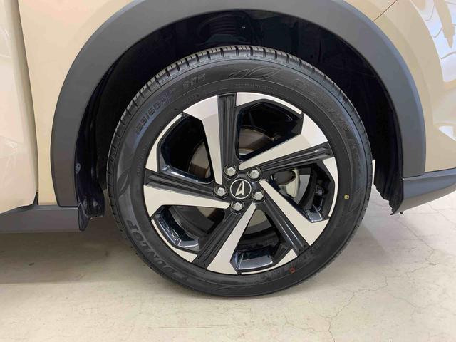 ロッキープレミアムＧ　ＨＥＶ　２ＷＤＬＥＤヘッドライト・ディスプレイオーディオ・オートライト・オートマチックハイビーム・プッシュスタートボタン・オートエアコン・シートヒーター・電動パーキングブレーキ・スマートアシスト（群馬県）の中古車