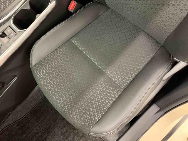 ロッキープレミアムＧ　ＨＥＶ　２ＷＤＬＥＤヘッドライト・ディスプレイオーディオ・オートライト・オートマチックハイビーム・プッシュスタートボタン・オートエアコン・シートヒーター・電動パーキングブレーキ・スマートアシスト（群馬県）の中古車