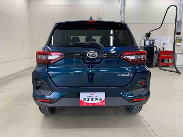 ロッキープレミアムＧ　２ＷＤＬＥＤヘッドライト・オートライト・オートマチックハイビーム・プッシュスタートボタン・アイドリングストップ・シートヒーター・オートエアコン・電動パーキングブレーキ・スマートアシスト（群馬県）の中古車