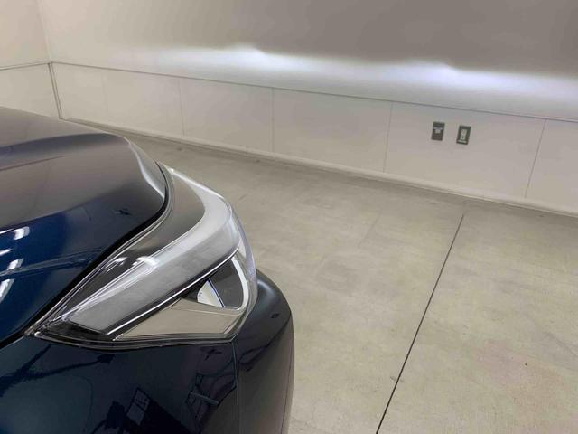 ロッキープレミアムＧ　２ＷＤＬＥＤヘッドライト・オートライト・オートマチックハイビーム・プッシュスタートボタン・アイドリングストップ・シートヒーター・オートエアコン・電動パーキングブレーキ・スマートアシスト（群馬県）の中古車