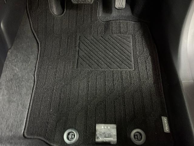 ロッキープレミアムG HEV 2WDLEDヘッドライト・オートライト・オートマチックハイビーム・プッシュボタンスタート・オートライト・シートヒーター・バックカメラ・電動格納式ドアミラー・スマートアシスト(群馬県)の中古車