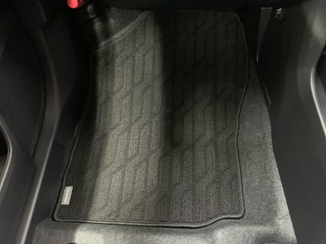 ロッキープレミアムG HEV 2WDLEDヘッドライト・オートライト・オートマチックハイビーム・プッシュボタンスタート・オートライト・シートヒーター・バックカメラ・電動格納式ドアミラー・スマートアシスト(群馬県)の中古車