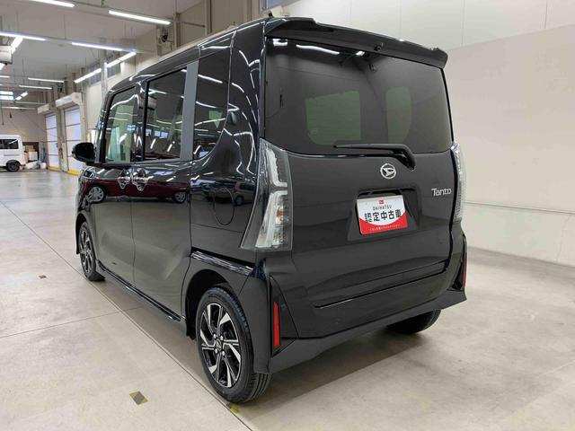 タントカスタムX 2WD 走行1846キロLEDヘッドライト アイドリングストップ オートエアコン 電動パーキングブレーキ プッシュボタンスタート 両側電動スライドドア オートライト シートヒーター スマートアシスト バックカメラ(群馬県)の中古車