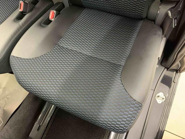 タントカスタムX 2WD 走行1846キロLEDヘッドライト アイドリングストップ オートエアコン 電動パーキングブレーキ プッシュボタンスタート 両側電動スライドドア オートライト シートヒーター スマートアシスト バックカメラ(群馬県)の中古車