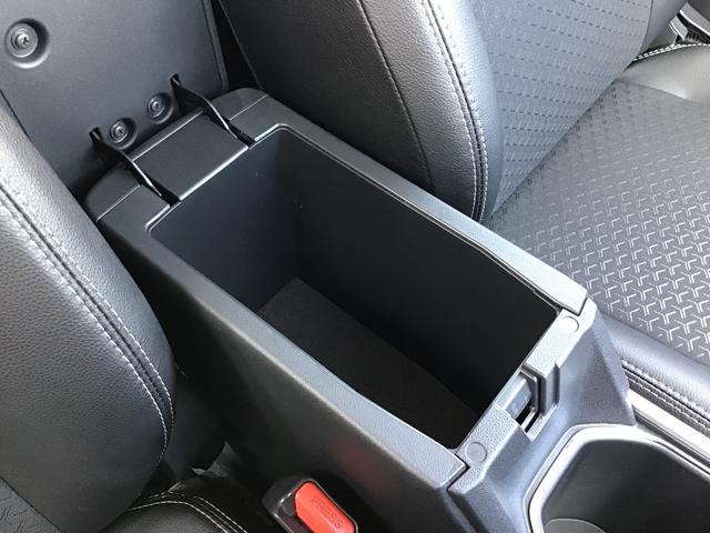 ロッキープレミアムＧ　ＨＥＶ全車１年走行距離無制限まごころ保証付き！　ナビゲーションシステム　バックカメラ　クルーズコントロール機能　スマートアシスト（栃木県）の中古車