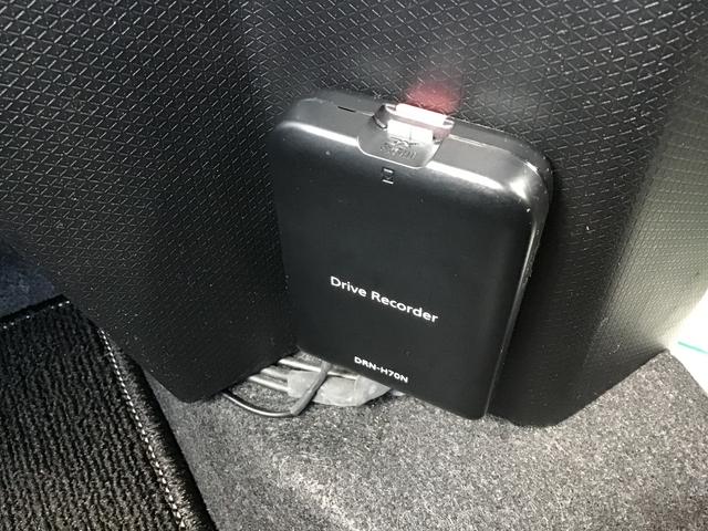 タントカスタムＲＳ両側パワスライドドア　レーンキープＡ　ＩＳＴＯＰ　クリアランスソナー　オートミラー　ＥＴＣ付き　メモリーナビゲーション　運転席シートヒーター　ナビＴＶ　オートＬＥＤ　ターボエンジン　ドライブレコーダー（栃木県）の中古車