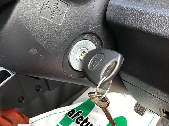 ハイゼットトラックジャンボ助手席エアバック 記録簿 運転席エアバック 切替4WD オートライト 衝突安全ボディ 盗難防止装置 ABS ESC オートハイビーム コーナーセンサー 衝突回避(栃木県)の中古車