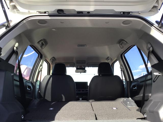 ロッキープレミアムＧ　ＨＥＶレーダクルーズ　ソナー　Ｉストップ　セキュリティアラーム　電動格納式ドアミラー　ＬＥＤヘッドランプ　キーフリーシステム　オートハイビーム　アルミホイール　衝突安全ボディ（栃木県）の中古車