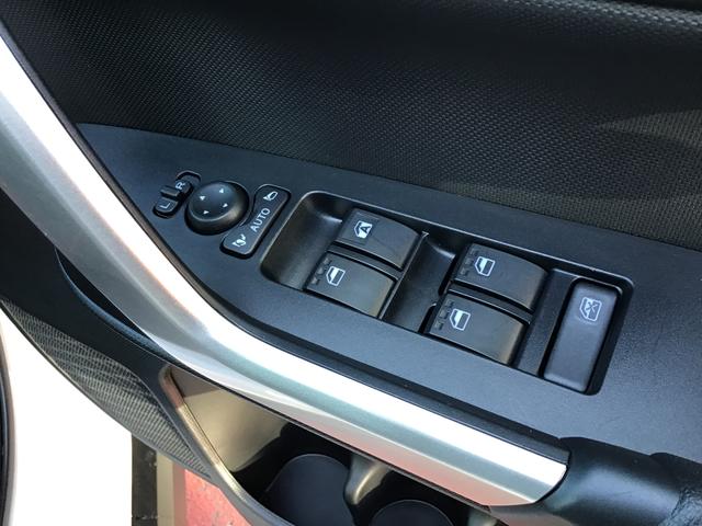 ロッキープレミアムＧ　ＨＥＶレーダクルーズ　ソナー　Ｉストップ　セキュリティアラーム　電動格納式ドアミラー　ＬＥＤヘッドランプ　キーフリーシステム　オートハイビーム　アルミホイール　衝突安全ボディ（栃木県）の中古車