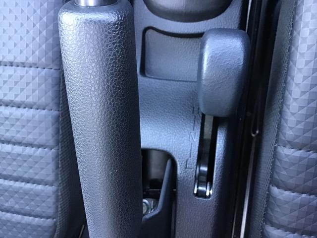 ハイゼットトラックスタンダード　農用スペシャル切り替え４ＷＤ　盗難防止装置　エコアイドル　ブレーキサポート　ＡＣ　車線逸脱警報装置　エアバック　禁煙車　スーパーデフロック　パワーステアリング　オートライト　オートハイビーム　ＥＳＣ（栃木県）の中古車