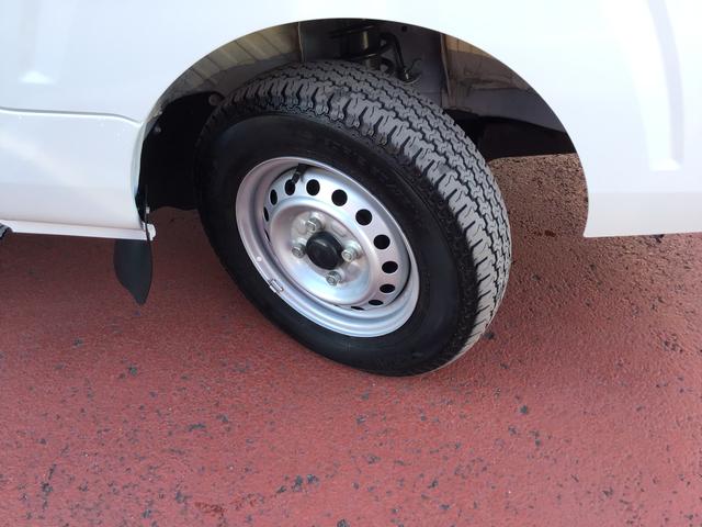 ハイゼットトラックスタンダード　農用スペシャル切り替え４ＷＤ　盗難防止装置　エコアイドル　ブレーキサポート　ＡＣ　車線逸脱警報装置　エアバック　禁煙車　スーパーデフロック　パワーステアリング　オートライト　オートハイビーム　ＥＳＣ（栃木県）の中古車