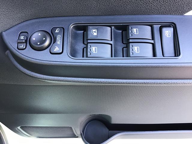 タントＸキーフリーシステム　スマートアシスト　コーナーセンサー　左側電動スライドドア　ＬＥＤヘッドライト　オートエアコン　シートバックテーブル　運転席シートリフター（栃木県）の中古車