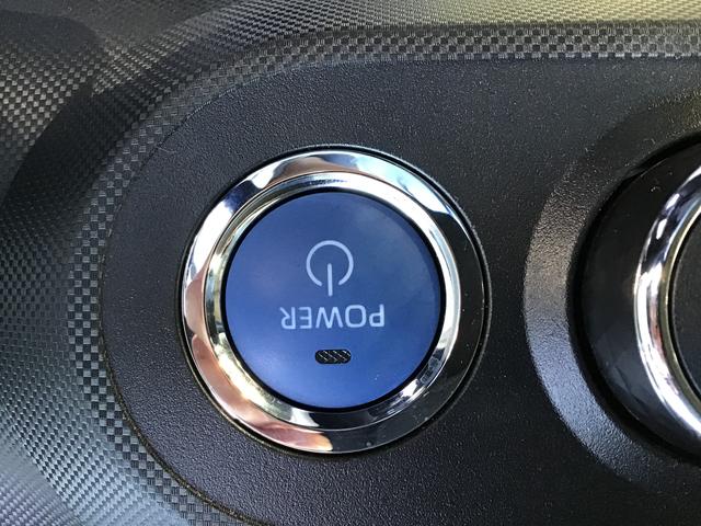 ロッキープレミアムＧ　ＨＥＶパークセンサー　追従型クルコン　車線逸脱防止　Ａストップ　盗難防止装置　オートＬＥＤ　電動格納式ドアミラー　ナビＴＶ　衝突安全ボディ　メモリーナビ　ＬＥＤ　Ｓヒーター　スマートキー（栃木県）の中古車