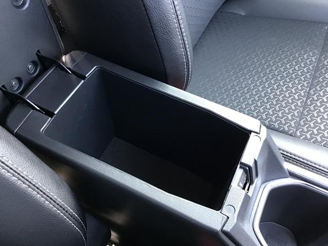 ロッキープレミアムＧ　ＨＥＶパークセンサー　追従型クルコン　車線逸脱防止　Ａストップ　盗難防止装置　オートＬＥＤ　電動格納式ドアミラー　ナビＴＶ　衝突安全ボディ　メモリーナビ　ＬＥＤ　Ｓヒーター　スマートキー（栃木県）の中古車