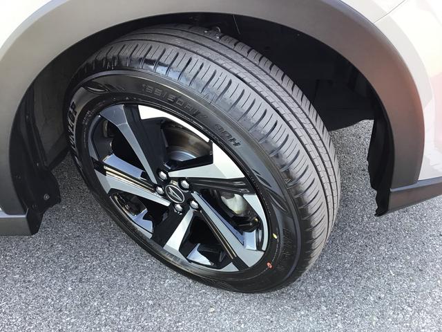 ロッキープレミアムＧ　ＨＥＶパークセンサー　追従型クルコン　車線逸脱防止　Ａストップ　盗難防止装置　オートＬＥＤ　電動格納式ドアミラー　ナビＴＶ　衝突安全ボディ　メモリーナビ　ＬＥＤ　Ｓヒーター　スマートキー（栃木県）の中古車