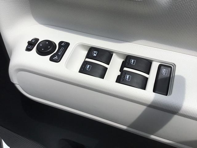 ムーヴキャンバスストライプスＧナビ　バックカメラ　コーナーソナー　ＬＥＤヘットライト　Ｒカメラ　シートヒー　イモビライザー　スマートキーＰスタート　レーンアシスト　衝突安全ボディ　キーフリー（栃木県）の中古車