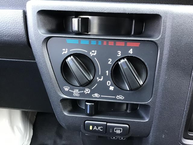 ハイゼットカーゴＤＸディスプレイオーディオ　運転席エアバック　ソナー　電格ドアミラー　衝突回避支援ブレーキ　　バックカメラ　運転席助手席エアバック　盗難防止装置　レーンアシスト　オートライト（栃木県）の中古車
