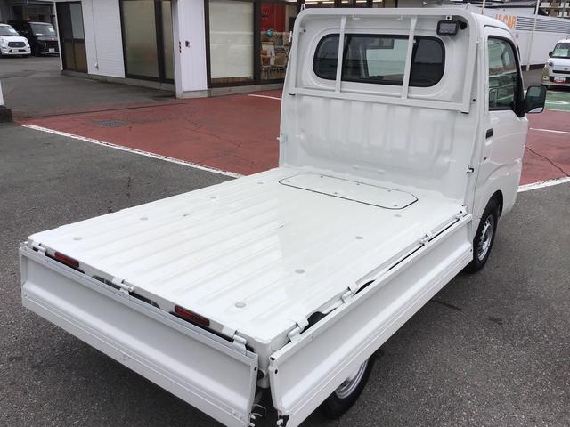 ハイゼットトラックスタンダード 農用スペシャル横滑り防止機能 衝突軽減ブレーキ オートライト パートタイム4WD 衝突安全ボディ パワステ エアバッグ 盗難防止装置 アイドリングストップ エアコン 車線逸脱警報(栃木県)の中古車