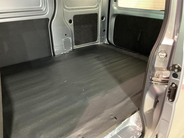 ハイゼットカーゴ２シータ　ブラインド仕様ＳＡIII４ＷＤ　ＡＴ　２シーター　ブラインド使用　特装車　ＬＥＤヘッドライト　フォグランプ　スマートアシスト３（栃木県）の中古車