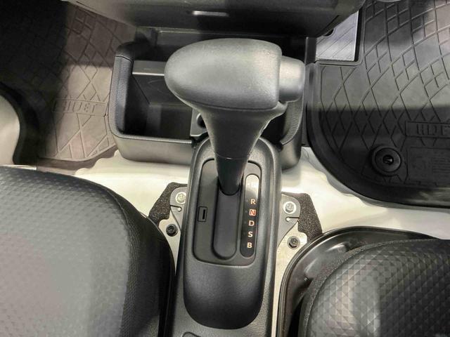 ハイゼットトラックスタンダードエコアイドル 盗難防止システム 運転席助手席エアバック 横滑り防止 エアコンパワステ パワステ 衝突安全ボディ 運転席エアバッグ オートハイビーム ABS オートライト(栃木県)の中古車