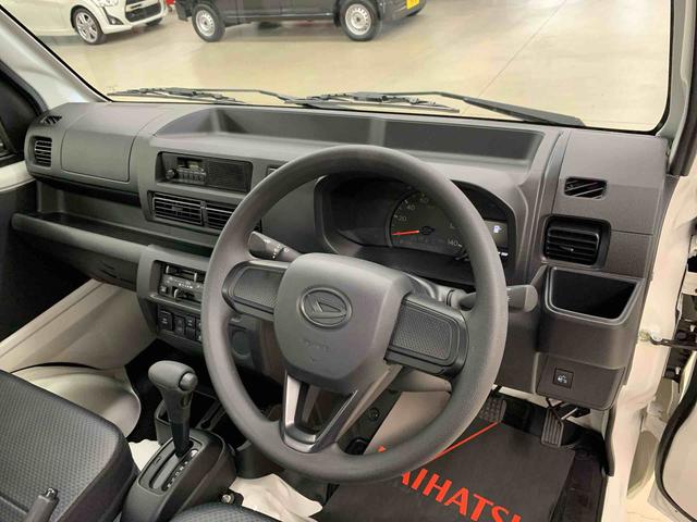 ハイゼットトラックスタンダード 農用スペシャル 4WDオートライト・オートマチックハイビーム・AMFMラジオ・キーレスエントリー・アイドリングストップ・スマートアシスト・マニュアルエアコン(群馬県)の中古車