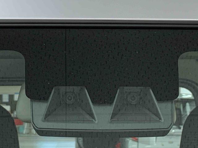 ハイゼットカーゴＤＸ　４ＷＤ両側スライドドア・オートライト・オートマチックハイビーム・ＡＭＦＭラジオ・キーレスエントリー・アイドリングストップ・マニュアルエアコン・水平格納式リヤシート・スマートアシスト（群馬県）の中古車