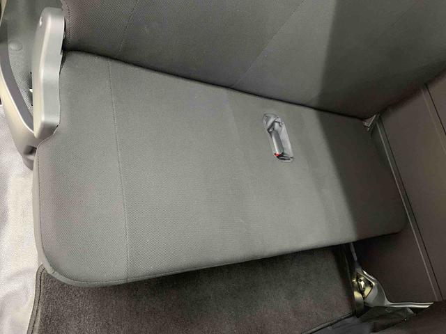 ハイゼットカーゴＤＸ　４ＷＤ両側スライドドア・オートライト・オートマチックハイビーム・ＡＭＦＭラジオ・キーレスエントリー・アイドリングストップ・マニュアルエアコン・水平格納式リヤシート・スマートアシスト（群馬県）の中古車