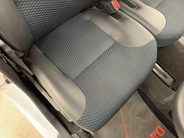 タントカスタムRS 2WD両側電動スライドドア・LEDヘッドライト・オートライト・オートマチックハイビーム・プッシュスタートボタン・アイドリングストップ・シートヒーター・電動格納式ドアミラー・スマートアシスト(群馬県)の中古車