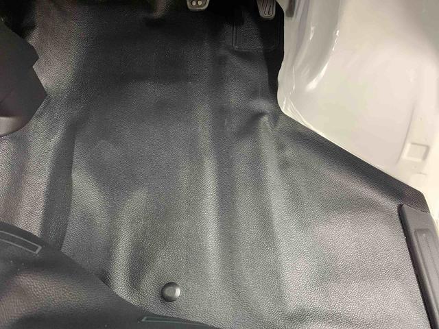 ハイゼットカーゴＤＸ　４ＷＤオートライト・オートマチックハイビーム・ＡＭＦＭラジオ・キーレスエントリー・アイドリングストップ・マニュアルエアコン・スマートアシスト（群馬県）の中古車