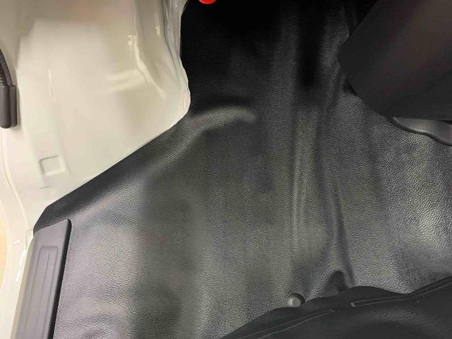 ハイゼットカーゴＤＸ　４ＷＤオートライト・オートマチックハイビーム・ＡＭＦＭラジオ・キーレスエントリー・アイドリングストップ・マニュアルエアコン・スマートアシスト（群馬県）の中古車