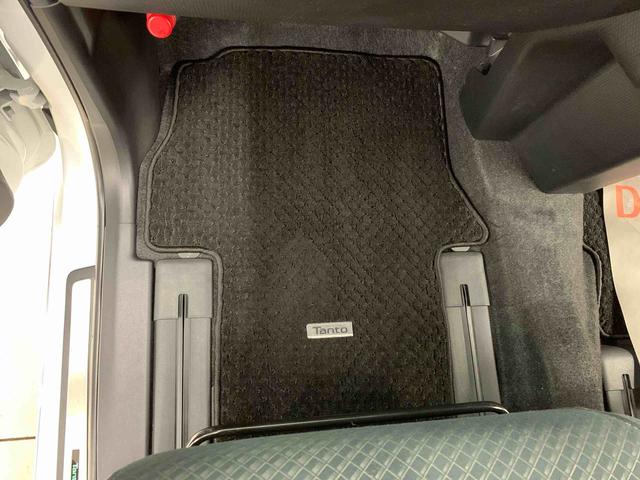 タントカスタムＲＳスタイルセレクション　４ＷＤ両側電動スライドドア・ＬＥＤヘッドライト・ナビ・ドラレコ・パノラマモニター・ＥＴＣ・シートヒーター・スマートアシスト・アイドリングストップ・プッシュボタンスタート・オートライト・電動格納式ドアミラー（群馬県）の中古車