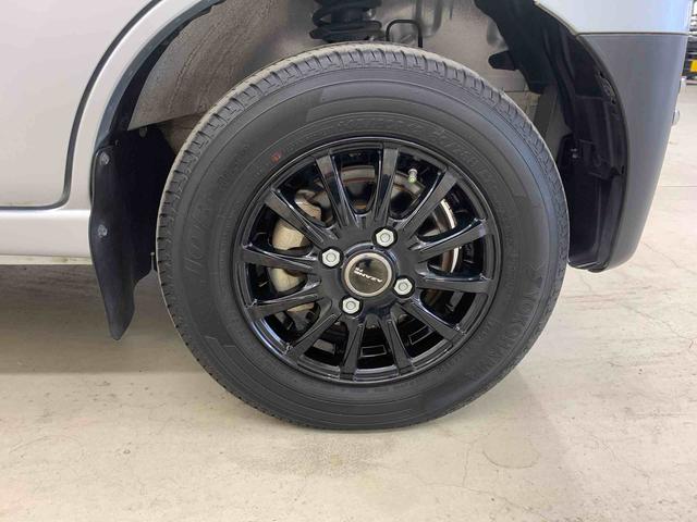 ハイゼットカーゴＤＸ　ＳＡIII　４ＷＤＬＥＤヘッドライト・ナビ・ＥＴＣ・オートライト・オートマチックハイビーム・キーレスエントリー・アイドリングストップ・マニュアルエアコン・スマートアシストＩＩＩ（群馬県）の中古車