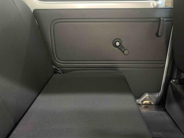 ハイゼットカーゴＤＸ　ＳＡIII　４ＷＤＬＥＤヘッドライト・ナビ・ＥＴＣ・オートライト・オートマチックハイビーム・キーレスエントリー・アイドリングストップ・マニュアルエアコン・スマートアシストＩＩＩ（群馬県）の中古車