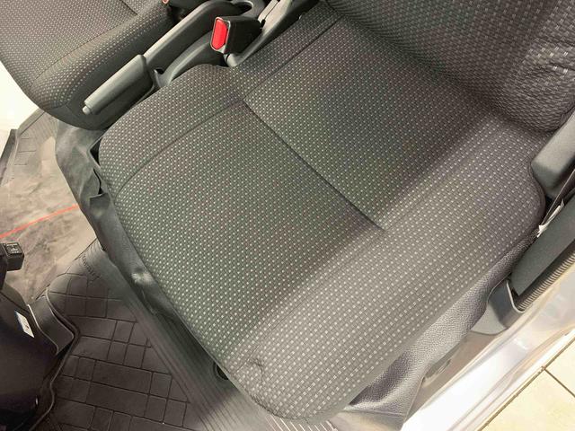 ハイゼットカーゴＤＸ　ＳＡIII　４ＷＤＬＥＤヘッドライト・ナビ・ＥＴＣ・オートライト・オートマチックハイビーム・キーレスエントリー・アイドリングストップ・マニュアルエアコン・スマートアシストＩＩＩ（群馬県）の中古車