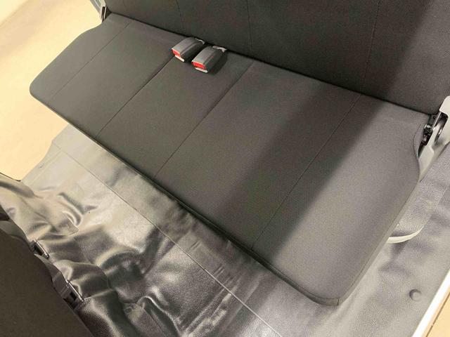 ハイゼットカーゴＤＸ　ＳＡIII　４ＷＤＬＥＤヘッドライト・ナビ・ＥＴＣ・オートライト・オートマチックハイビーム・キーレスエントリー・アイドリングストップ・マニュアルエアコン・スマートアシストＩＩＩ（群馬県）の中古車