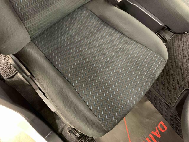 トールカスタムＧ　４ＷＤ両側電動スライドドア・ナビ・ドライブレコーダー・ＥＴＣ・ＬＥＤヘッドライト・オートライト・オートマチックハイビーム・プッシュスタートボタン・アイドリングストップ・バックカメラ・スマートアシスト（群馬県）の中古車