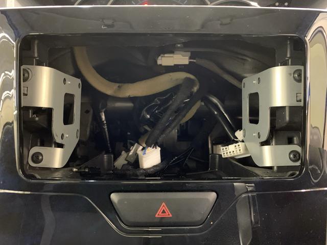 タントカスタムＲＳ　トップエディションＳＡIII　４ＷＤ両側電動スライドドア・ＬＥＤヘッドライト・オートライト・オートマチックハイビーム・プッシュスタートボタン・アイドリングストップ・ＥＴＣ・シートヒーター・オートエアコン・スマートアシスト３（群馬県）の中古車