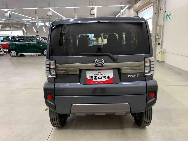 タフトGターボ ダーククロムベンチャー 4WD 走行424キロLEDヘッドライト 運転席助手席シートヒーター ガラスルーフ オートライト プッシュボタンスタート バックカメラ アイドリングストップ オートエアコン スマートアシスト 電動格納式ドアミラー(群馬県)の中古車