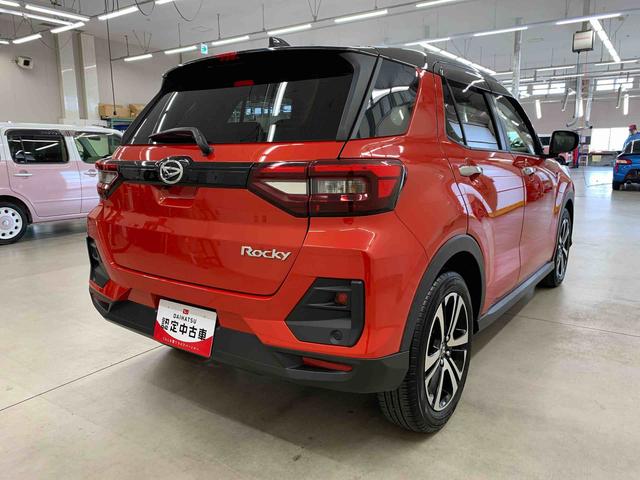 ロッキープレミアムＧ　４ＷＤ　走行１３４１１キロ　ナビ　ＥＴＣナビ　ＥＴＣ　運転席助手席シートヒーター　スマートアシスト　ＬＥＤヘッドライト　プッシュボタンスタート　オートライト　バックカメラ　ＵＳＢ端子　オートエアコン　アイドリングストップ　電動格納ドアミラー（群馬県）の中古車