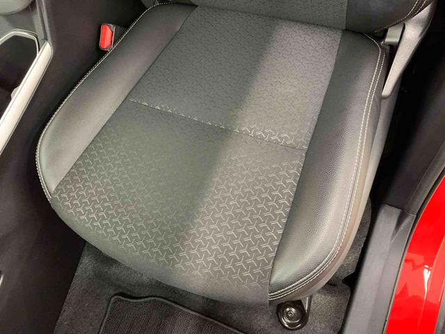 ロッキープレミアムＧ　４ＷＤ　走行１３４１１キロ　ナビ　ＥＴＣナビ　ＥＴＣ　運転席助手席シートヒーター　スマートアシスト　ＬＥＤヘッドライト　プッシュボタンスタート　オートライト　バックカメラ　ＵＳＢ端子　オートエアコン　アイドリングストップ　電動格納ドアミラー（群馬県）の中古車