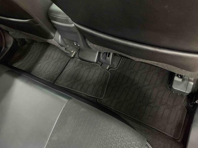 ロッキープレミアムＧ　４ＷＤ　走行１３４１１キロ　ナビ　ＥＴＣナビ　ＥＴＣ　運転席助手席シートヒーター　スマートアシスト　ＬＥＤヘッドライト　プッシュボタンスタート　オートライト　バックカメラ　ＵＳＢ端子　オートエアコン　アイドリングストップ　電動格納ドアミラー（群馬県）の中古車
