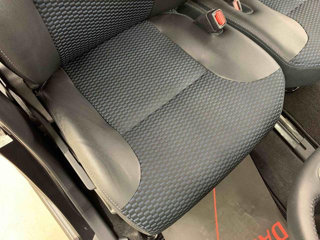 タントカスタムRS 2WD両側電動スライドドア・LEDヘッドライト・オートライト・オートマチックハイビーム・プッシュスタートボタン・アイドリングストップ・スマートアシスト・シートヒーター・電動格納式ドアミラー(群馬県)の中古車