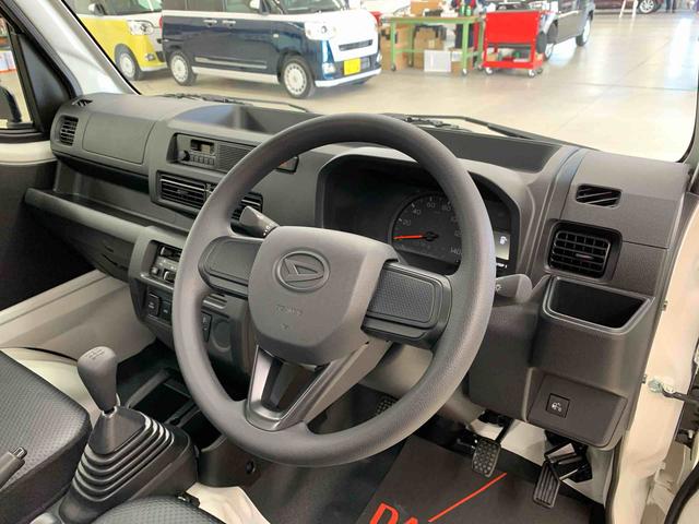 ハイゼットトラックスタンダード　農用スペシャル　４ＷＤ５速ＭＴ・オートライト・オートマチックハイビーム・キーレスエントリー・アイドリングストップ・マニュアルエアコン・スマートアシスト（群馬県）の中古車