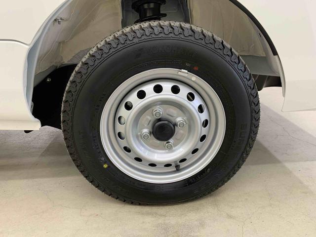 ハイゼットトラックスタンダード　４ＷＤオートライト・オートマチックハイビーム・ＡＭＦＭラジオ・マニュアルエアコン・キーレスエントリー・アイドリングストップ・スマートアシスト（群馬県）の中古車